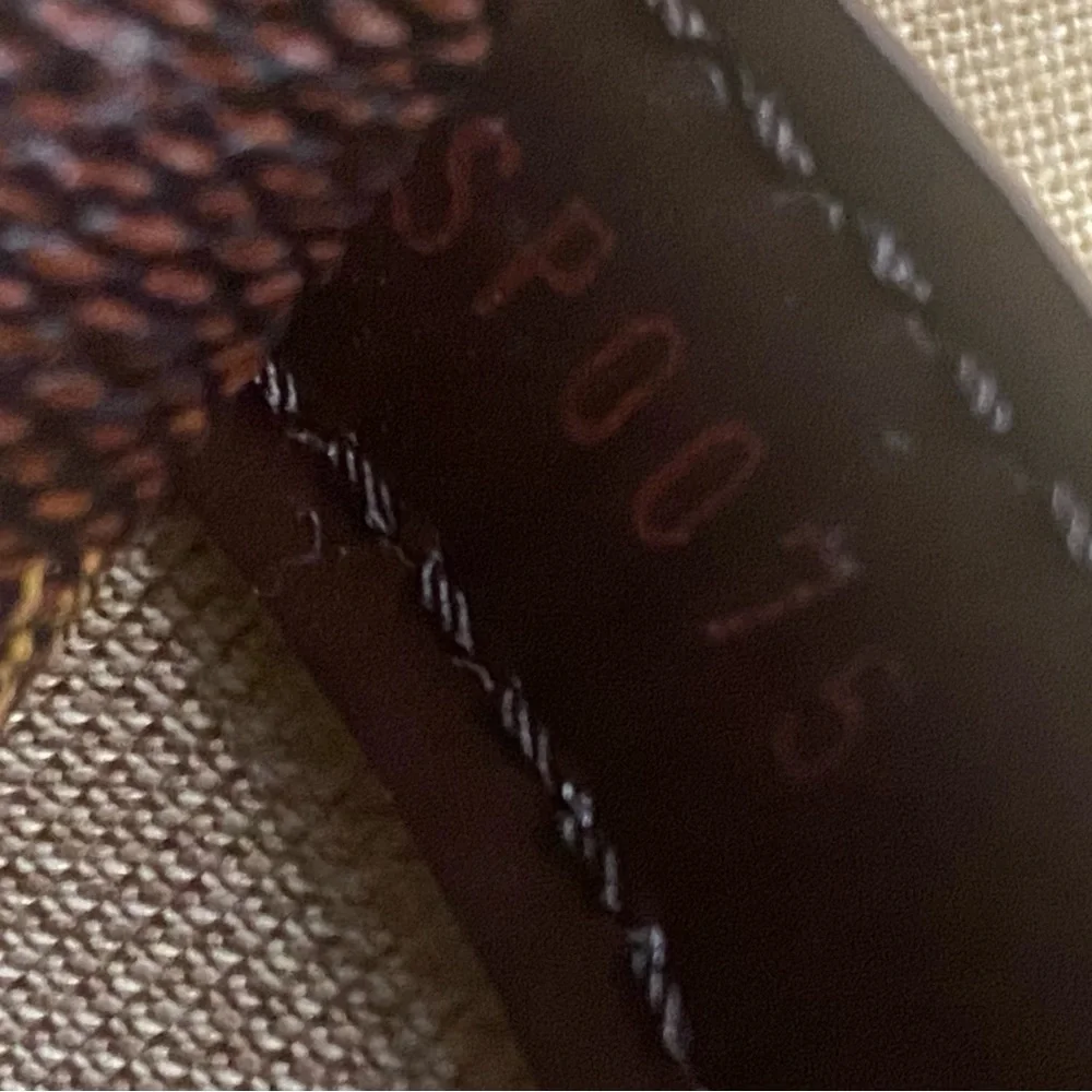 Louis Vuitton Denier Ebene Reporter PM size